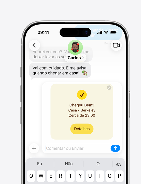 Tela do iPhone mostrando uma conversa no Mensagens com o recurso Chegou Bem em uso