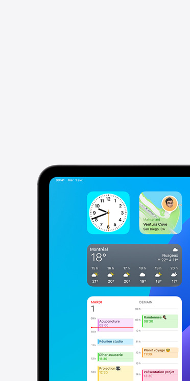 Démonstration de la fonctionnalité VoiceOver à l’écran d’un iPad Pro, qui affiche le widget de l’app Météo et la transcription du contenu prononcé, soit Météo, Montréal, 18 degrés