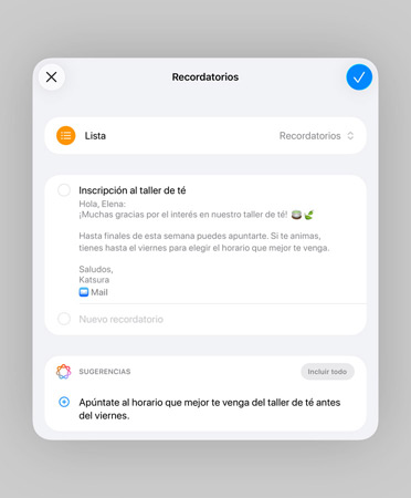 Lista en la app Recordatorios con recordatorios inteligentes y tareas sugeridas