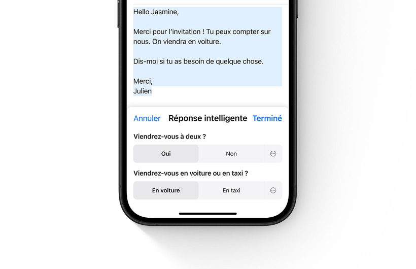 Un iPhone affiche des options de Réponse intelligente dans l’app Mail.