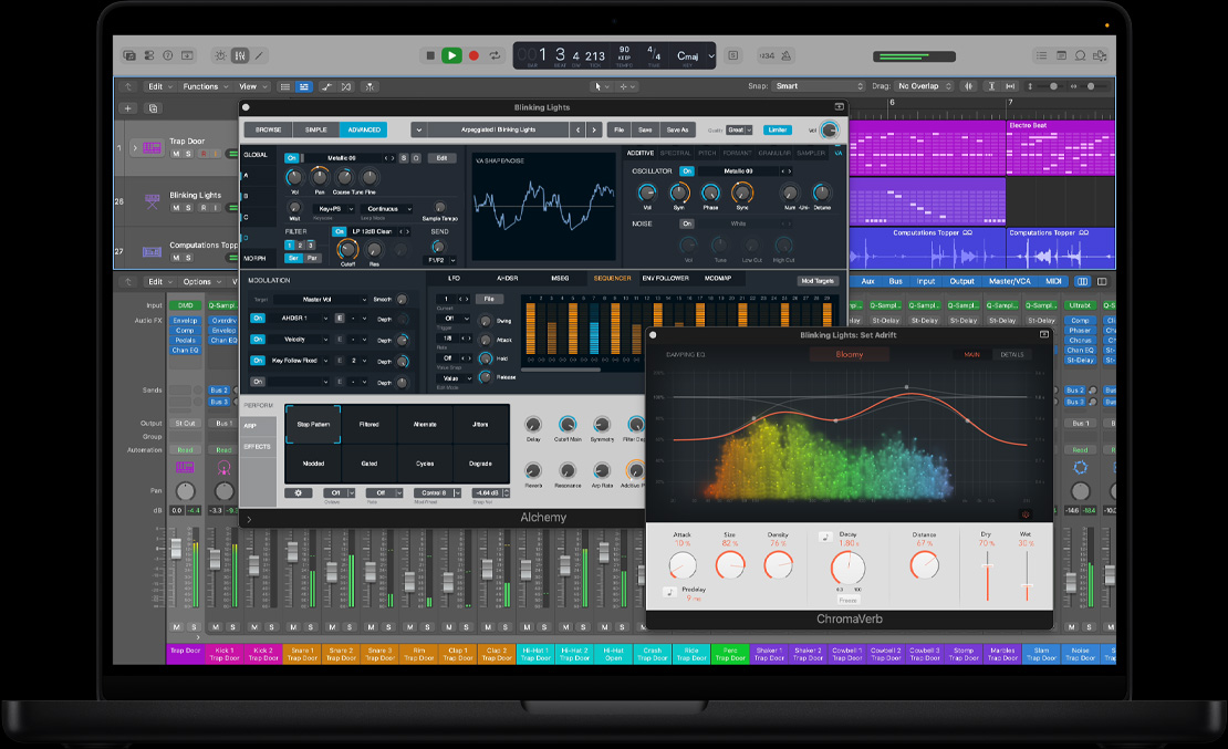 Écran d’un MacBook Pro 16 pouces montrant une fenêtre d’échantillon vocal et une fenêtre Sortie stéréo