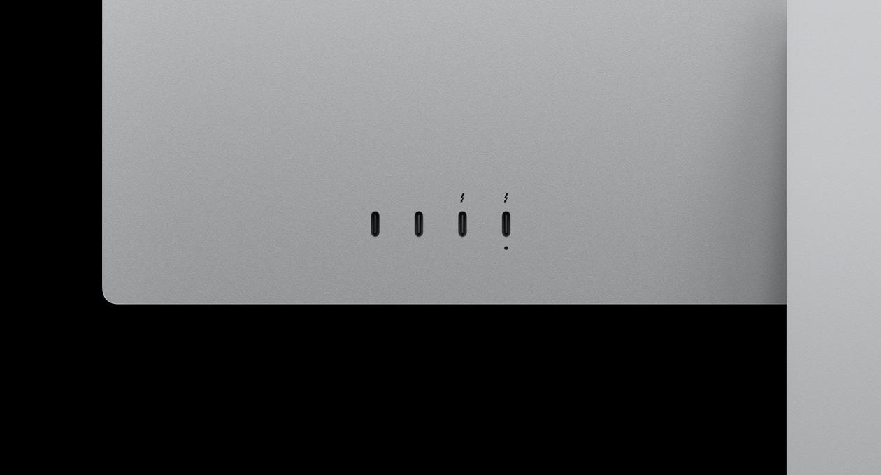 Gros plan de l’arrière du Studio Display XDR montrant deux ports USB-C et deux ports Thunderbolt 5
